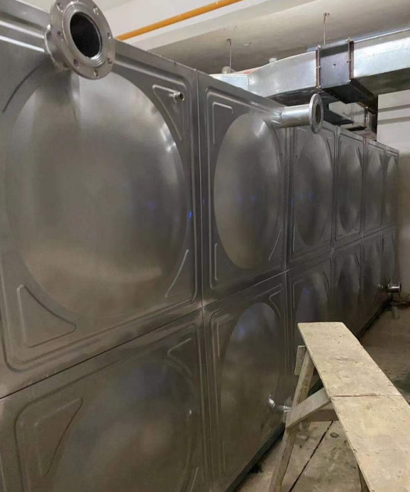 潍坊日常维护不锈钢水箱的流程是怎样的